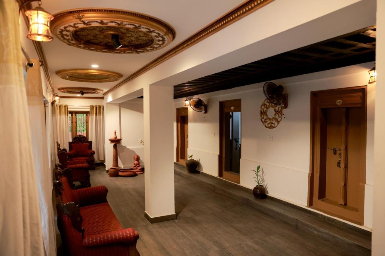 Best Heritage Home Iritti Экстерьер фото
